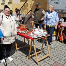 Skarby z drugiej ręki w Nakle. Pchli targ przyciągnął mieszkańców