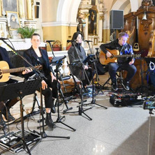 Wyjątkowa Droga Krzyżowa w Nakle. Modlitwa wierszem i śpiewem